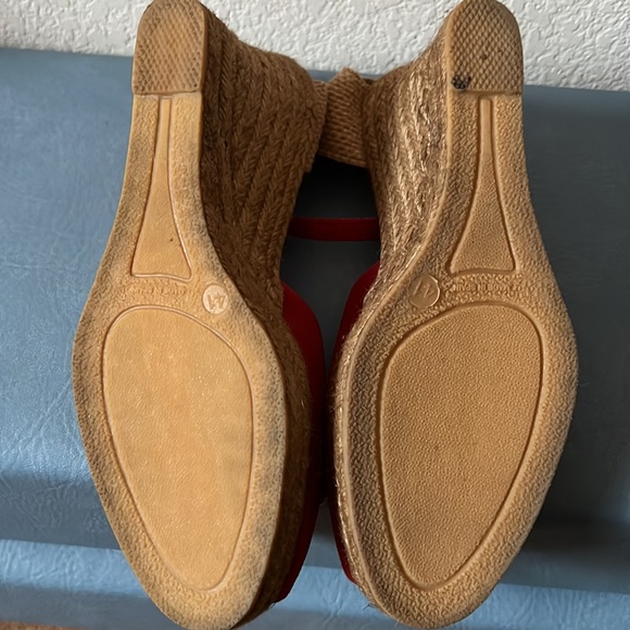 GAIMO Wedge Espadrilles real suede & hand made in Spain in Euro 41 w/4” heels. - Picture 6 of 7